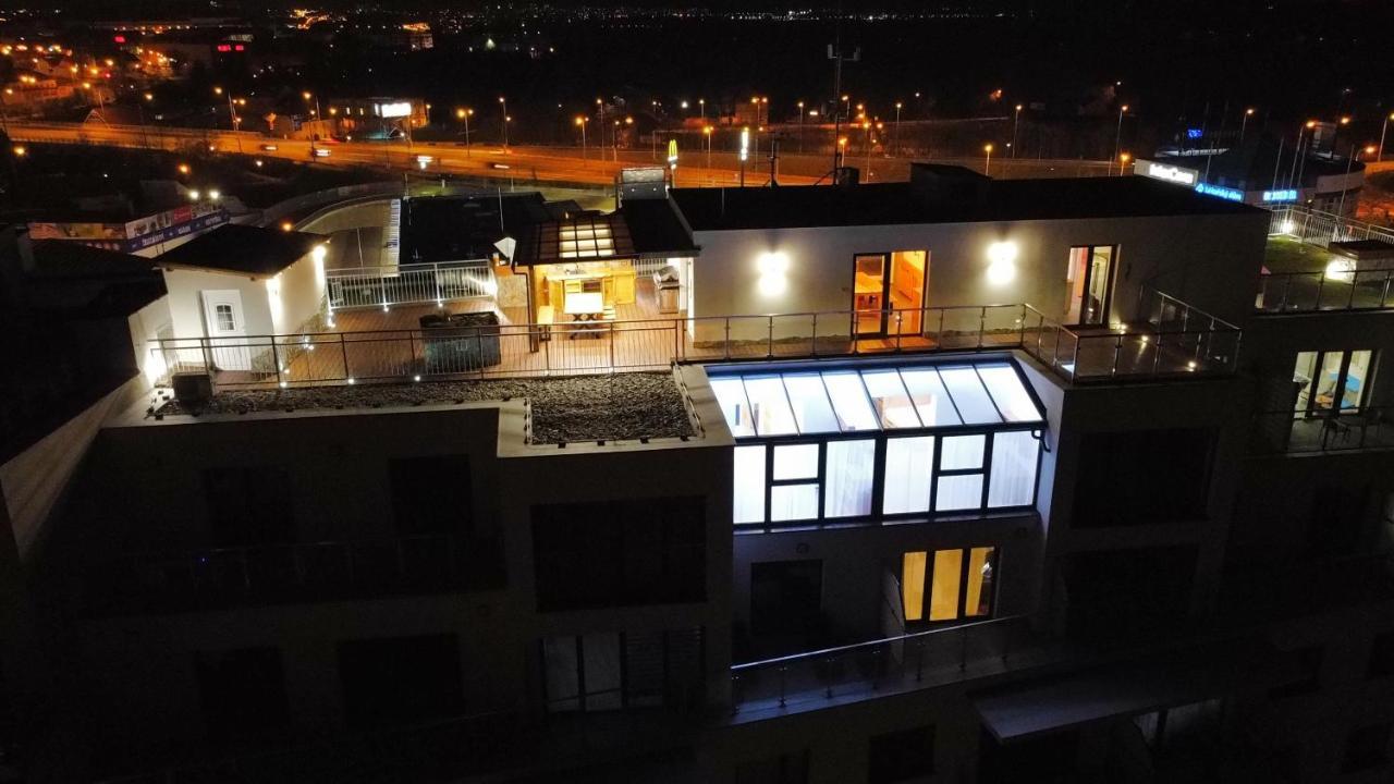Magic Apartment Centre Mezonet Plzen Exterior photo